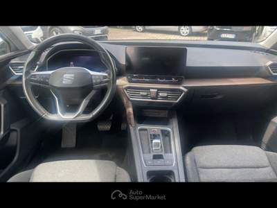 Seat Leon Sportstourer 1.5 eTSI 150 CV DSG Xcellence Bianco usata Castenaso