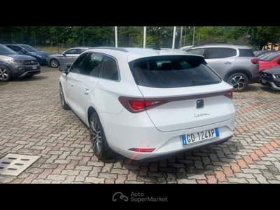 Seat Leon Sportstourer 1.5 eTSI 150 CV DSG Xcellence Bianco usata Castenaso