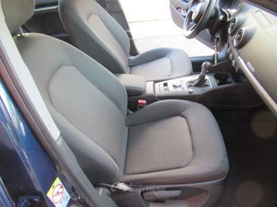Audi A3 SPB 2.0 TDI S tronic Business Blu/Azzurro usata Striano