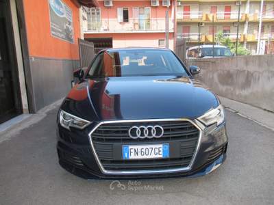 Audi A3 SPB 2.0 TDI S tronic Business Blu/Azzurro usata Striano