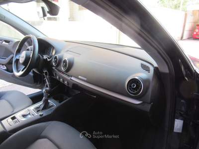 Audi A3 SPB 2.0 TDI S tronic Business Blu/Azzurro usata Striano
