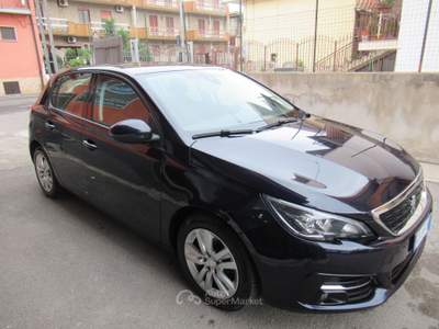 Peugeot 308 S&S Business Blu/Azzurro usata Striano