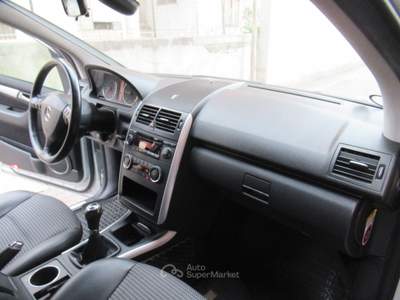 Mercedes-Benz Classe A A 180 CDI Avantgarde Grigio usata Striano