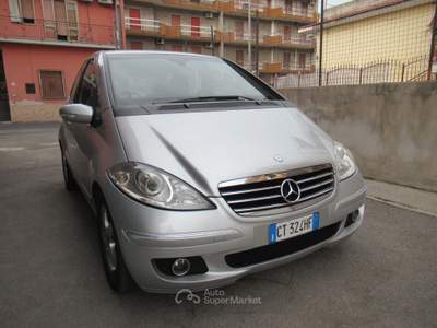 Mercedes-Benz Classe A A 180 CDI Avantgarde Grigio usata Striano
