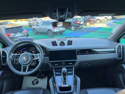 Porsche Cayenne 3.0 V6 E-Hybrid Nero usata Aquino