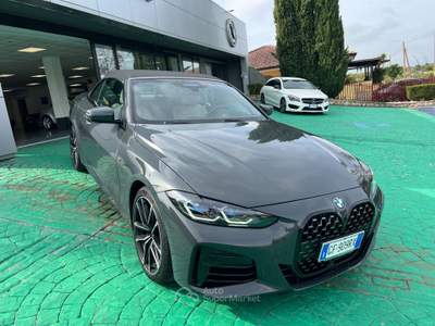 BMW Serie 5 M5 4er Cabrio M 440i xDrive 48V Grigio usata Aquino