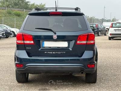 Fiat Freemont 2.0 Mjt 170 CV 4x4 aut. Lounge Blu/Azzurro usata San Salvatore Telesino