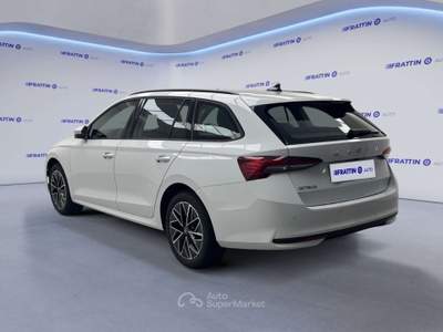 Skoda Octavia Octavia 2.0 Tdi 150 Cv Dsg Wagon Executive Bianco usata Perugia