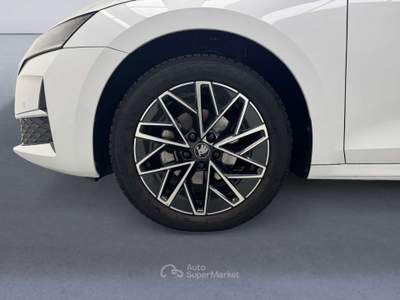 Skoda Octavia Octavia 2.0 Tdi 150 Cv Dsg Wagon Executive Bianco usata Perugia