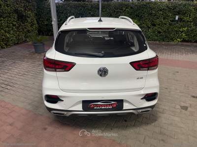 MG ZS ZS 1.5 VTi-tech Luxury Bianco usata Taranto