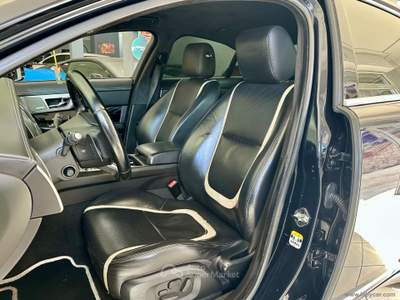 Jaguar XF XF 2.2 D LUXURY AUT. SOLO 120.000KM Blu/Azzurro usata Fonte Nuova