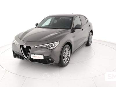 Alfa Romeo Stelvio 2.2 Turbo Diesel 190CV Business AT8 Q4 Grigio usata GIOIA TAURO