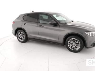 Alfa Romeo Stelvio 2.2 Turbo Diesel 190CV Business AT8 Q4 Grigio usata GIOIA TAURO