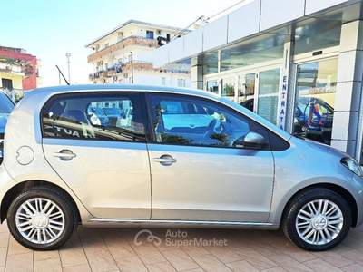 Volkswagen up! 1.0 5p. eco move up! BlueMotion Technology Argento usata Casoria