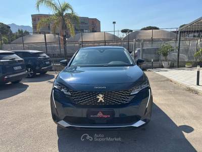 Peugeot 3008 Hybrid 225 e-EAT8 Allure Pack Blu/Azzurro usata Cercola