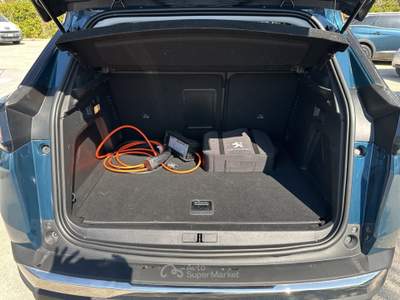 Peugeot 3008 Hybrid 225 e-EAT8 Allure Pack Blu/Azzurro usata Cercola