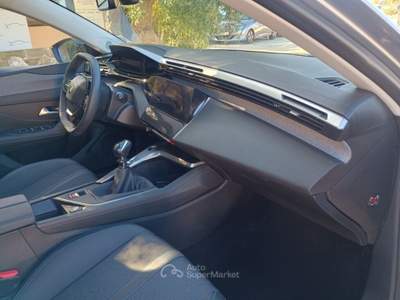 Peugeot 308 5 porte 1.2 130cv Allure Grigio usata Monopoli