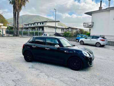 MINI One 1.5 One 5 porte Nero usata Mugnano del Cardinale