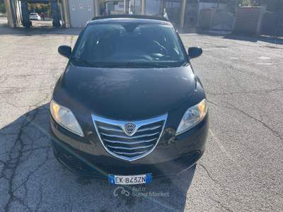 Lancia Ypsilon 1.2 69 CV 5 porte GPL Ecochic Platinum usata Popoli