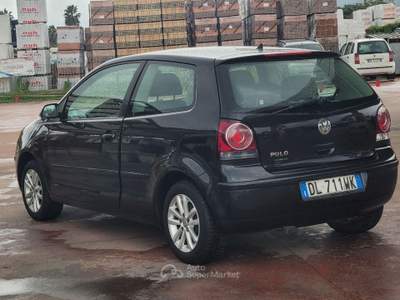 Volkswagen Polo 1.4/80CV 16V 3p. Comfort. BiFuel G Nero usata Quarto