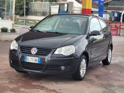 Volkswagen Polo 1.4/80CV 16V 3p. Comfort. BiFuel G Nero usata Quarto