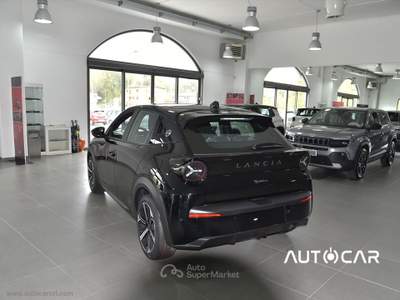 Lancia Ypsilon Ypsilon Hybrid e-DCT Nero usata Carsoli