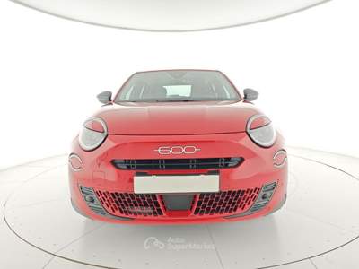 Fiat 600 Hybrid 136 CV DCT MHEV Rosso usata Capua