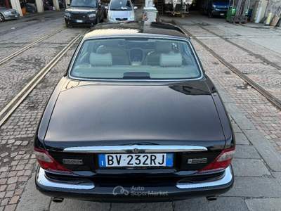 Jaguar XJ 3.2 cat Executive  ISCRITTA ASI Nero usata Arcola