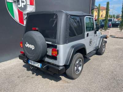 Jeep Wrangler Wrangler 2.5 Soft Top Argento usata Vedelago