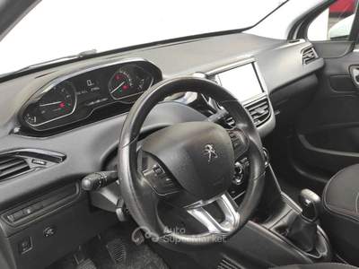 Peugeot 208 208 5p 1.2 puretech Active GPL 82cv * PROMO Bianco usata La Loggia