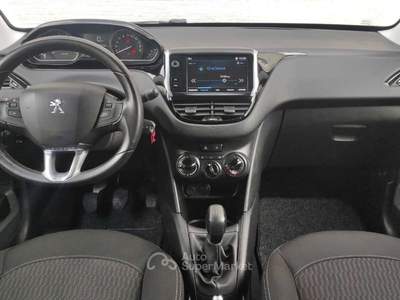 Peugeot 208 208 5p 1.2 puretech Active GPL 82cv * PROMO Bianco usata La Loggia