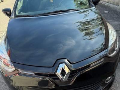 Renault Clio vendo bellissima renault clio  Nero usata Novara
