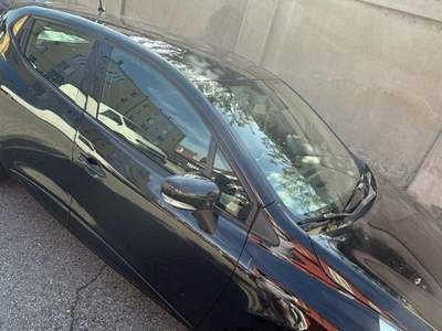 Renault Clio vendo bellissima renault clio  Nero usata Novara