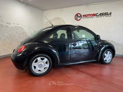 Volkswagen New Beetle ADATTA A NEOPATENTATI Nero usata Roma