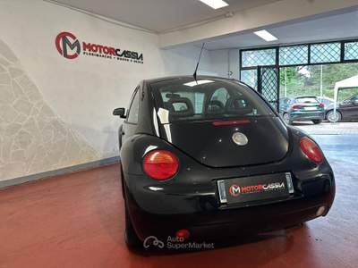 Volkswagen New Beetle ADATTA A NEOPATENTATI Nero usata Roma