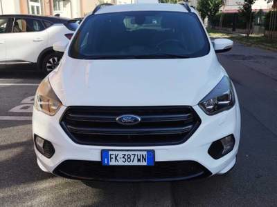 Ford Kuga FORD KUGA Bianco usata CASCINA