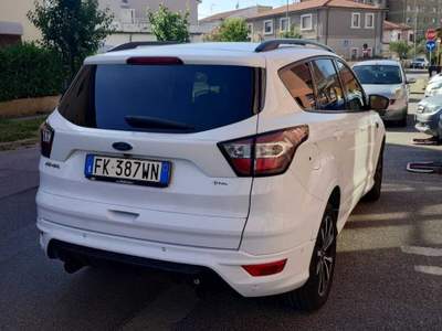 Ford Kuga FORD KUGA Bianco usata CASCINA