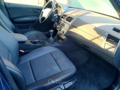 BMW X3 cat Eletta Blu/Azzurro usata Ferrara