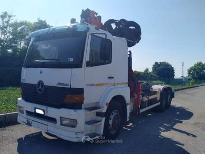 Mercedes-Benz Atego MERCEDES ATEGO 1828 GRU RAGNO SCARRABILE Bianco usata Ferrara
