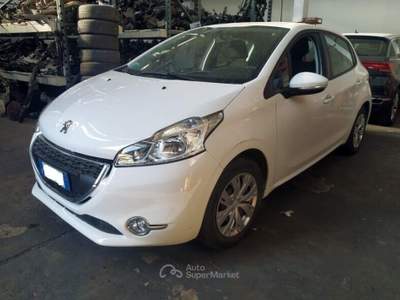 Peugeot 208 5P. MOTORE ROTTO!!!! Bianco usata Ferrara