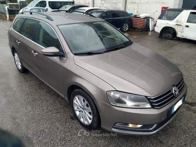 Volkswagen Passat Var. 1.4 TSI DSG Comfort. EcoFuel CON PROBLEMI AL CAMBIO!!!!!! Bronzo usata Ferrara
