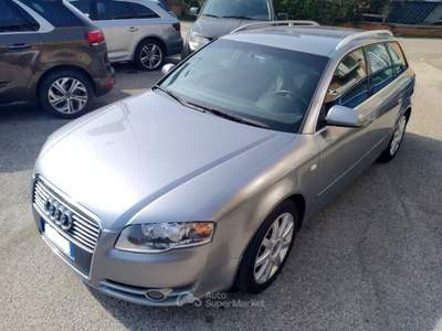 Audi A4 2.0 16V TDI Avant S-LINE Grigio usata Ferrara