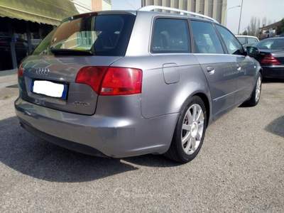 Audi A4 2.0 16V TDI Avant S-LINE Grigio usata Ferrara