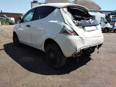 Lancia Ypsilon 5 porte S&S Platinum Bianco usata Ferrara
