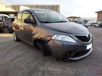 Lancia Ypsilon 5 porte GPL Ecochic Unyca Grigio usata Ferrara