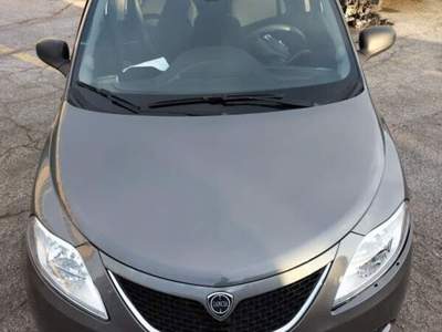 Lancia Ypsilon 5 porte GPL Ecochic Unyca Grigio usata Ferrara