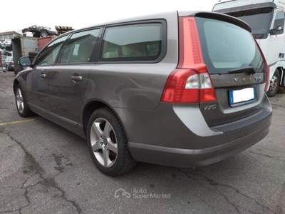 Volvo V70 D Summum PROBLEMI AL MOTORE!!!! Oro usata Ferrara