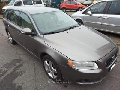 Volvo V70 D Summum PROBLEMI AL MOTORE!!!! Oro usata Ferrara