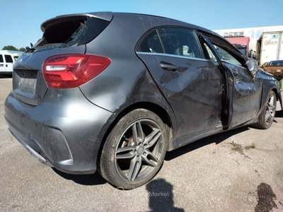Mercedes-Benz Classe A A 180 Sport AMG Grigio usata Ferrara