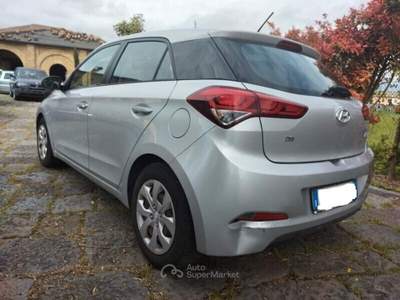 Hyundai i20 5 porte Comfort Argento usata Ferrara